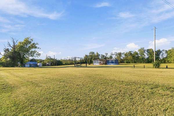 4 Acres of Land with Home for Sale in Winchester, Kentucky