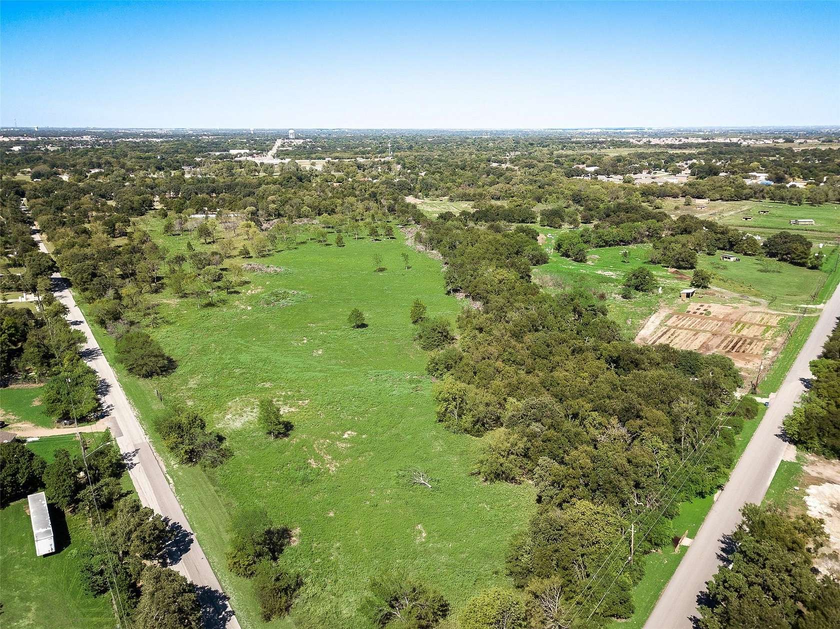 2 Acres of Residential Land for Sale in Dallas, Texas