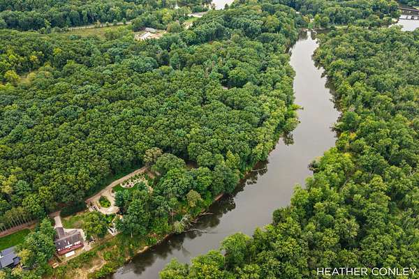 1.32 Acres of Land for Sale in Fennville, Michigan