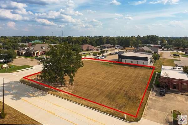0.66 Acres of Commercial Land for Sale in Texarkana, Texas