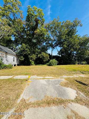 0.1 Acres of Residential Land for Sale in Kinston, North Carolina