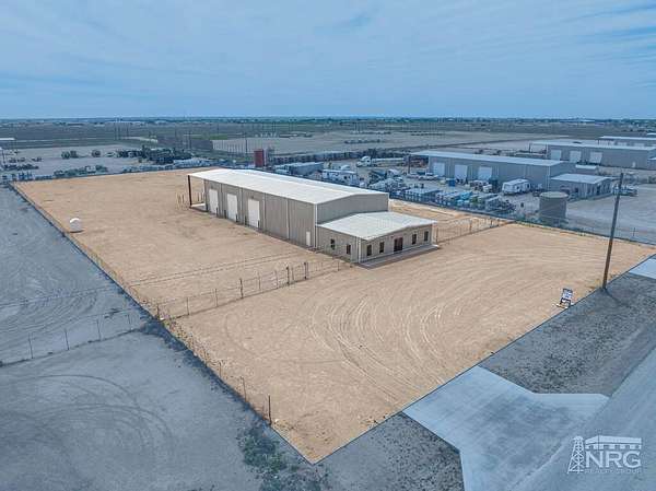 2.43 Acres of Improved Commercial Land for Sale in Midland, Texas