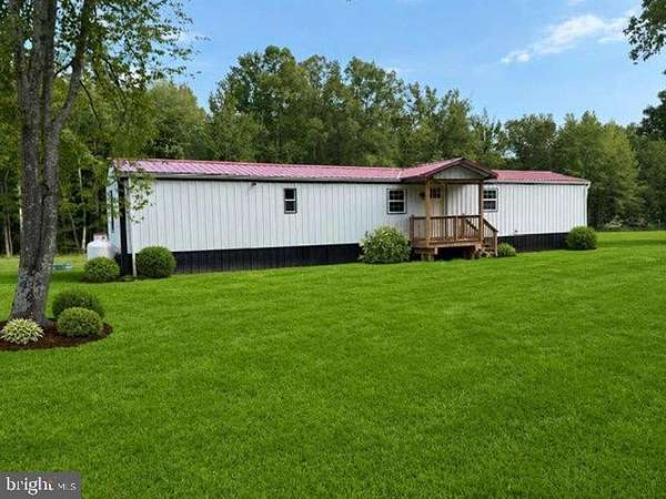 11.6 Acres of Land with Home for Sale in Nanjemoy, Maryland