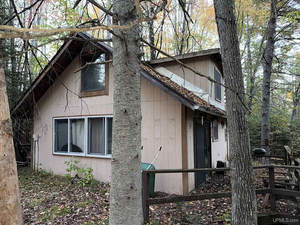 1.6 Acres of Land with Home for Sale in Beecher Town, Wisconsin