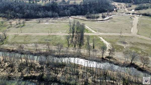 3.13 Acres of Land for Sale in Nashville, Arkansas