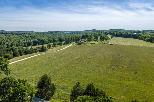 13.5 Acres of Land for Sale in Houston, Missouri