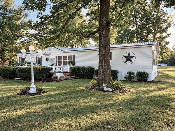 21.3 Acres of Agricultural Land with Home for Sale in Pine Bluff, Arkansas