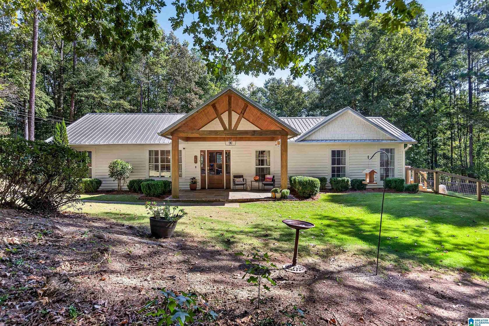 3.2 Acres of Land with Home for Sale in Sterrett, Alabama