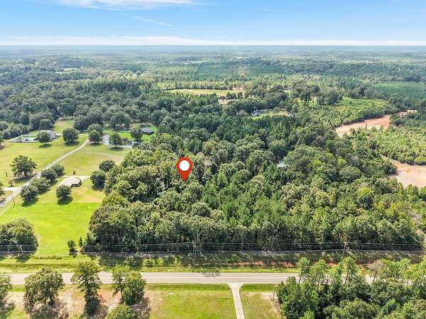 2.69 Acres of Residential Land for Sale in Wiggins, Mississippi