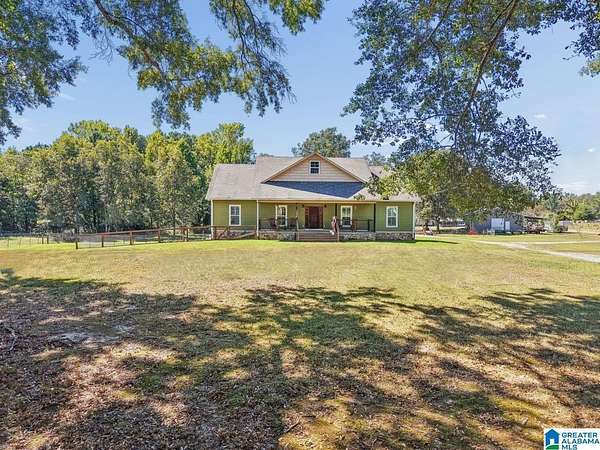 7 Acres of Land with Home for Sale in Vinemont, Alabama