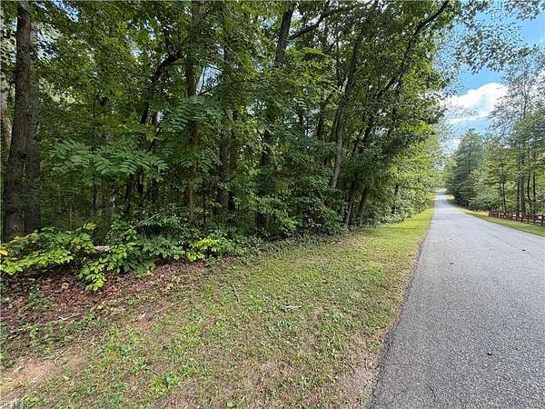6.72 Acres of Residential Land for Sale in Lawrenceville, Virginia