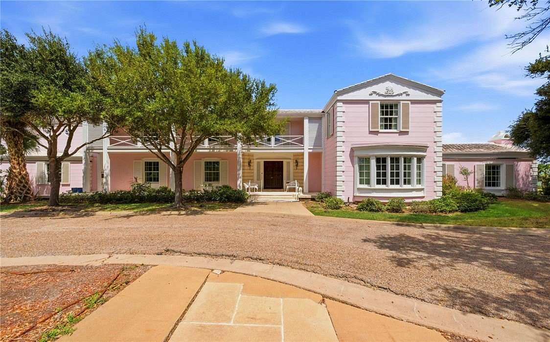 1.75 Acres of Land with Home for Sale in Corpus Christi, Texas