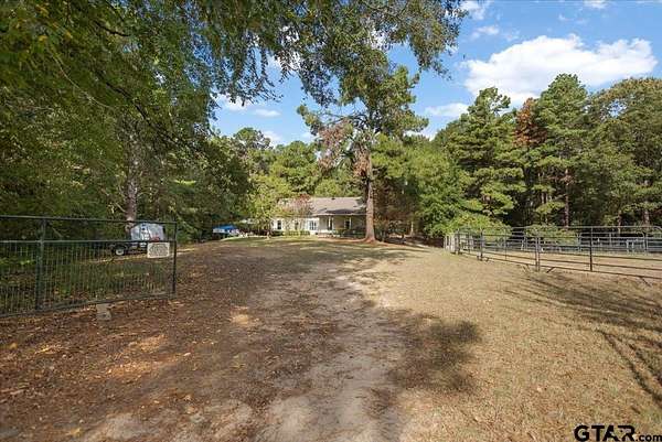 49 Acres of Land with Home for Sale in Gary, Texas
