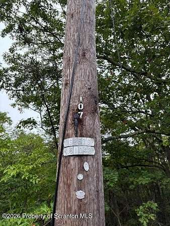 1 Acre of Residential Land for Sale in Carbondale, Pennsylvania