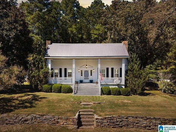 2.5 Acres of Land with Home for Sale in Blountsville, Alabama