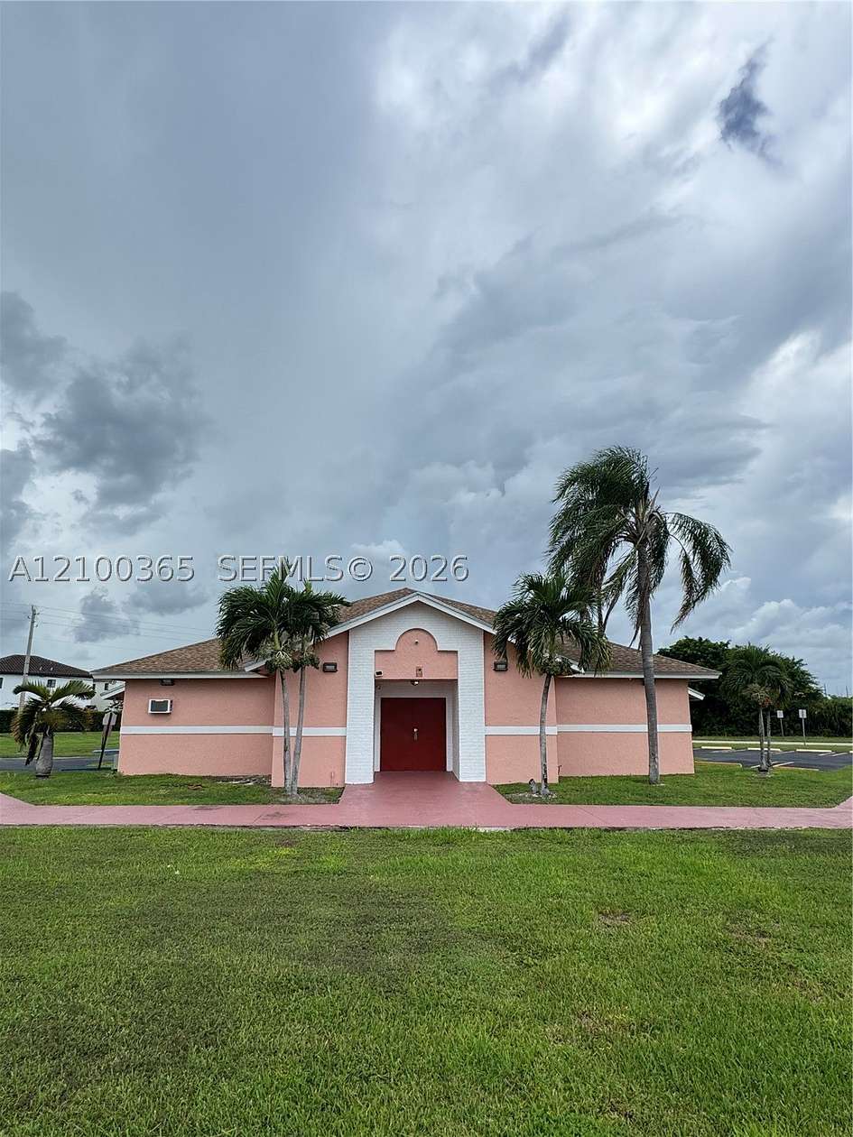 1.52 Acres of Commercial Land for Lease in Miami, Florida