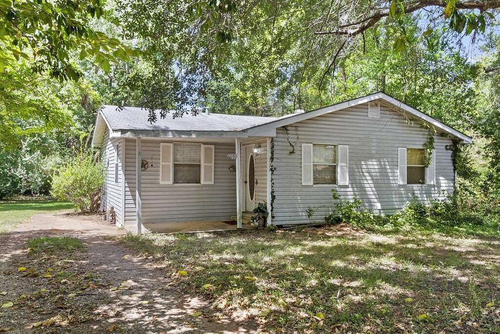 2 Acres of Land with Home for Sale in Palestine, Texas