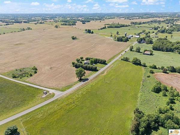 10.3 Acres of Land for Sale in Horse Cave, Kentucky