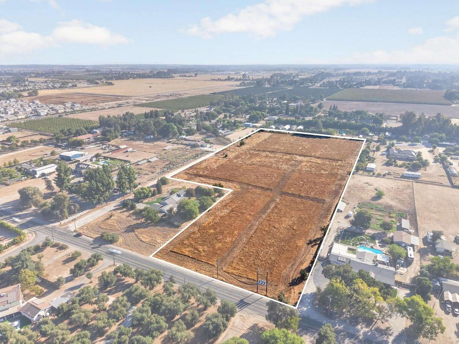 10.3 Acres of Land for Sale in Fresno, California