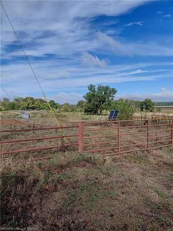 56.6 Acres of Mixed-Use Land for Sale in Lavaca, Arkansas