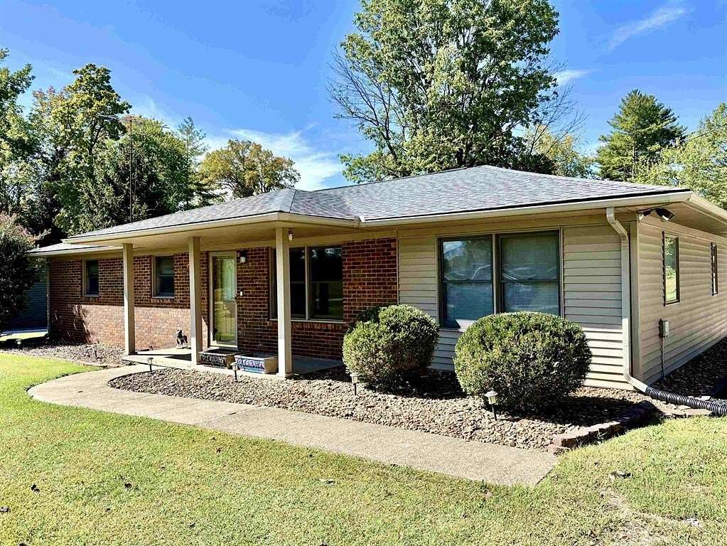 2 Acres of Land with Home for Sale in Owensboro, Kentucky