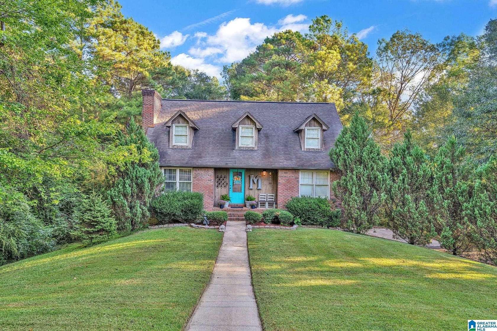 1.7 Acres of Land with Home for Sale in Dora, Alabama