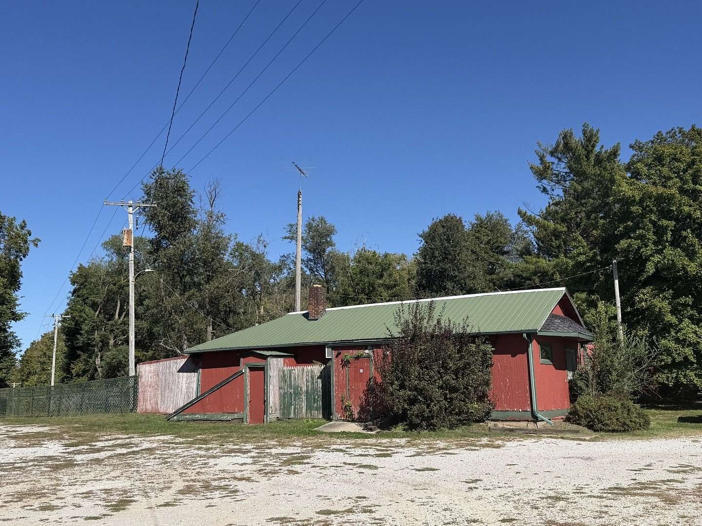 1.68 Acres of Mixed-Use Land for Sale in Camargo, Illinois