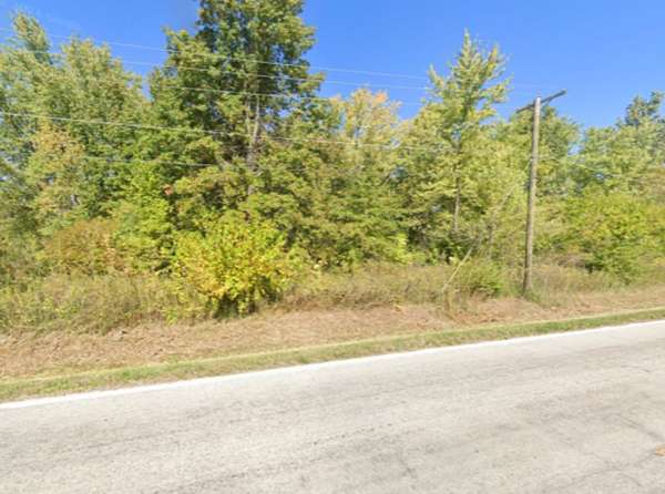 5 Acres of Land for Sale in Pembroke Township, Illinois