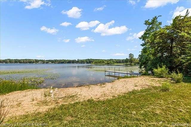 1.43 Acres of Residential Land for Sale in White Lake, Michigan