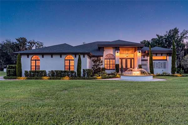 5 Acres of Land with Home for Sale in San Antonio, Florida