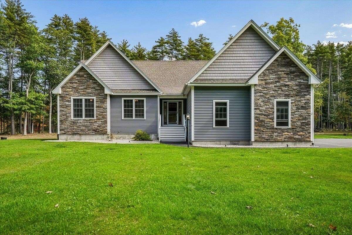 2.62 Acres of Land with Home for Sale in Windham, New Hampshire