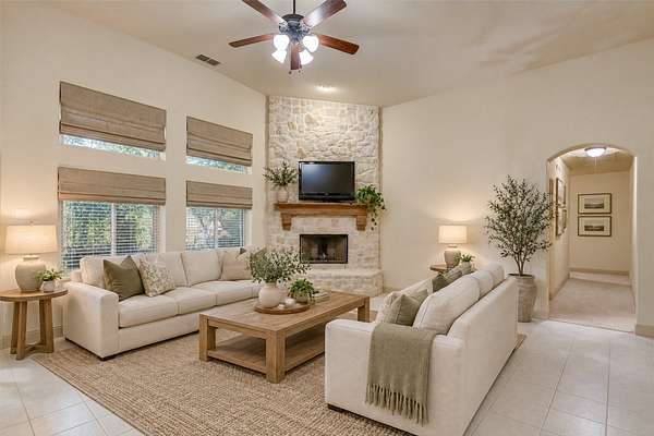 17 Acres of Land with Home for Sale in Whitewright, Texas