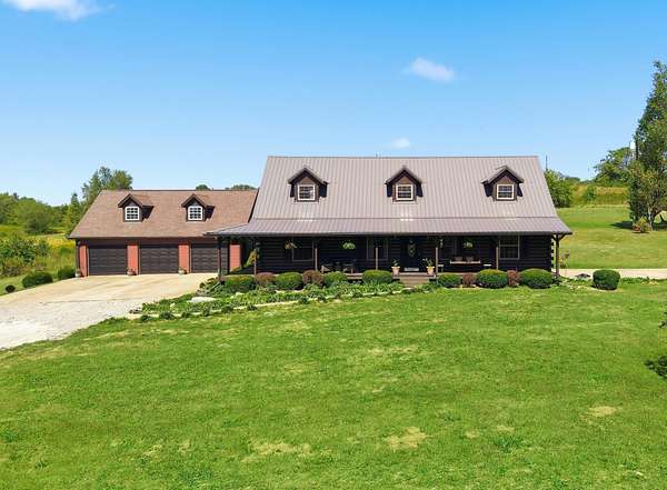 10 Acres of Land with Home for Sale in Harrodsburg, Kentucky