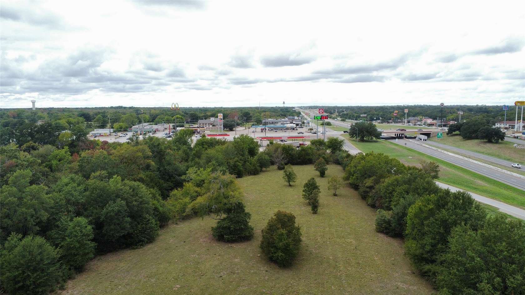 7.49 Acres of Land for Sale in Canton, Texas