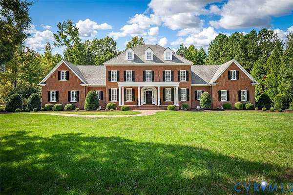 2.37 Acres of Land with Home for Sale in Richmond, Virginia