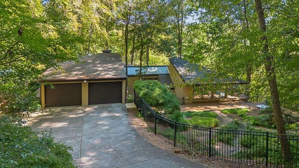 3.39 Acres of Land with Home for Sale in Atlanta, Georgia