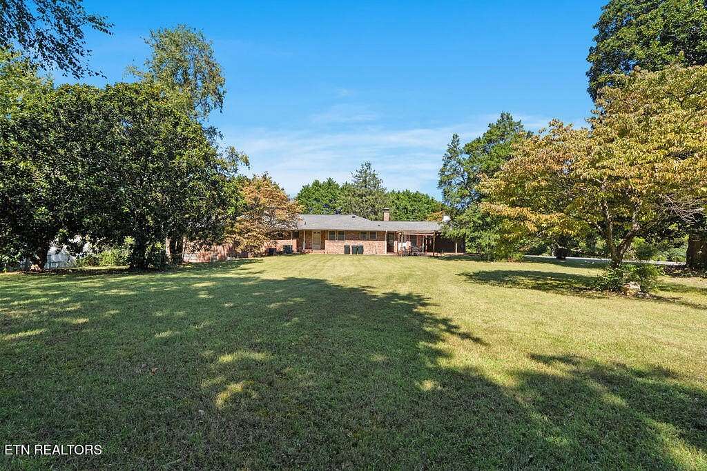 2 Acres of Land with Home for Sale in Knoxville, Tennessee