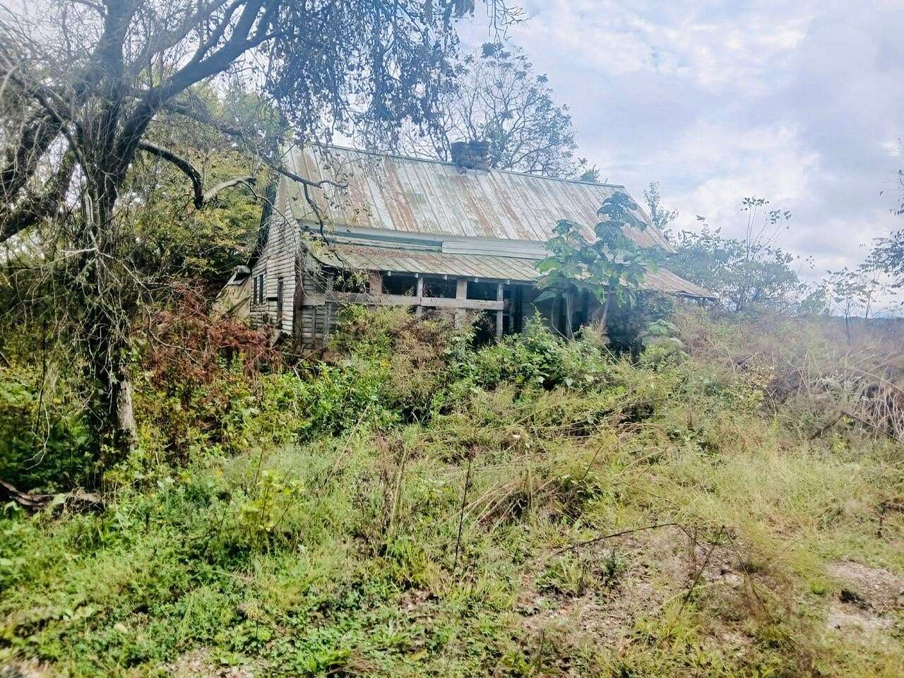 0.9 Acres of Residential Land for Sale in Rutledge, Tennessee