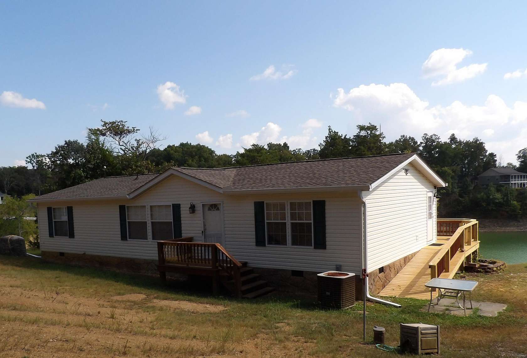 1.53 Acres of Land with Home for Sale in Dandridge, Tennessee