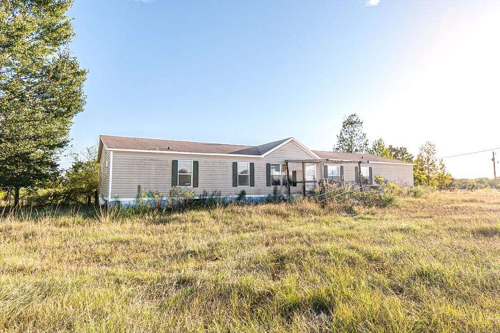 2 Acres of Land with Home for Sale in Newton, Alabama