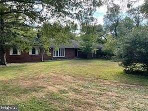 2.2 Acres of Land with Home for Sale in Wilmington, Delaware