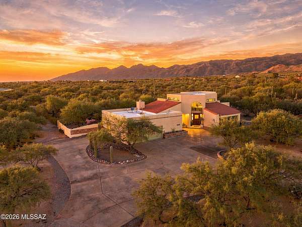 3.65 Acres of Land with Home for Sale in Tucson, Arizona