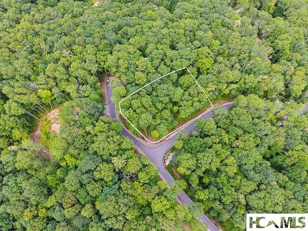 0.69 Acres of Residential Land for Sale in Cashiers, North Carolina