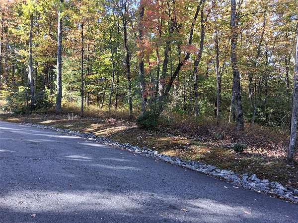 0.75 Acres of Land for Sale in Cashiers, North Carolina