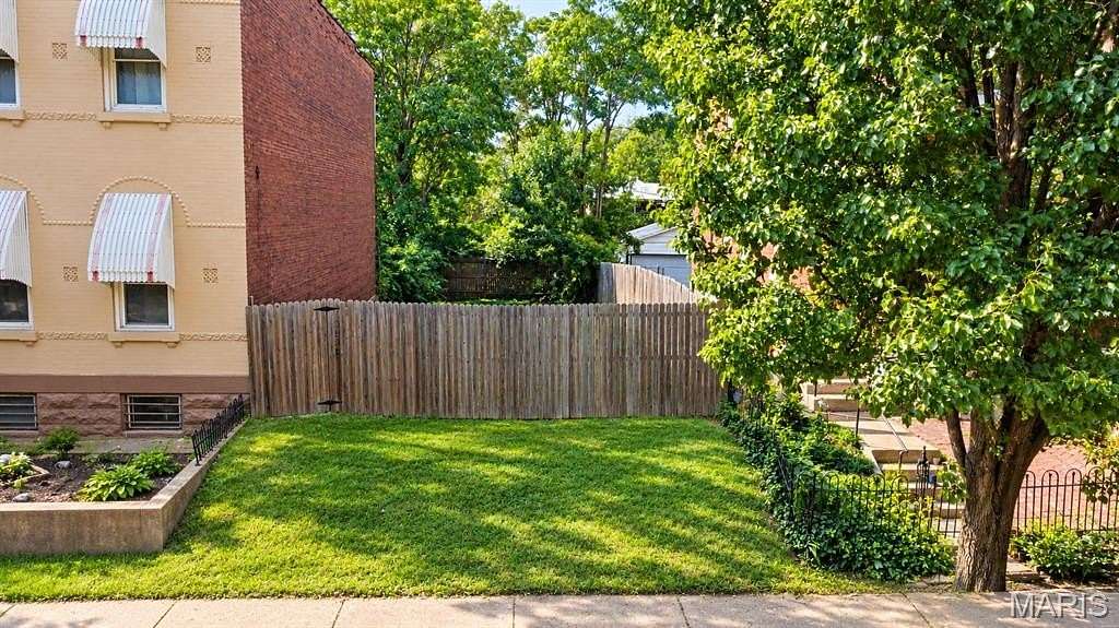 0.07 Acres of Residential Land for Sale in St. Louis, Missouri