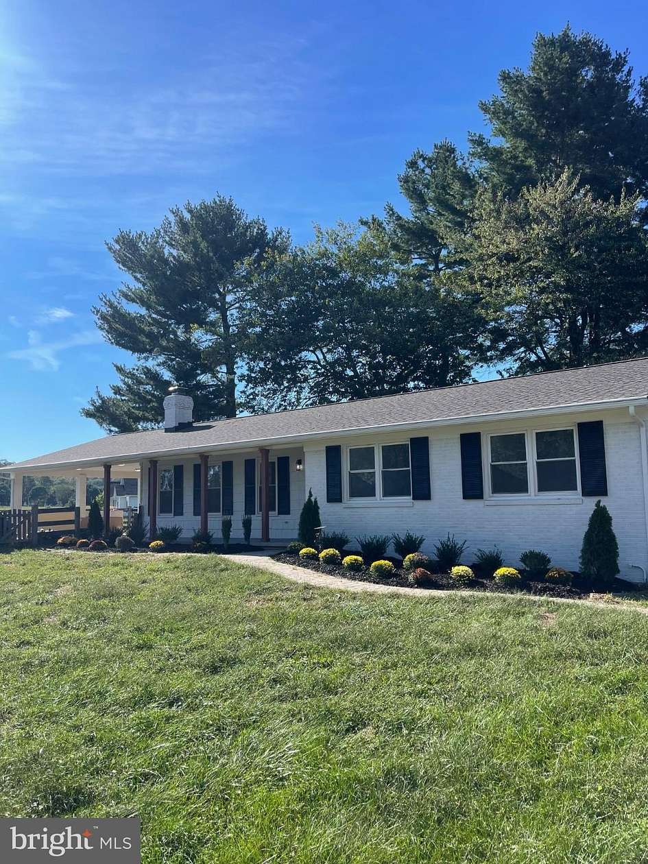 3 Acres of Land with Home for Sale in Purcellville, Virginia