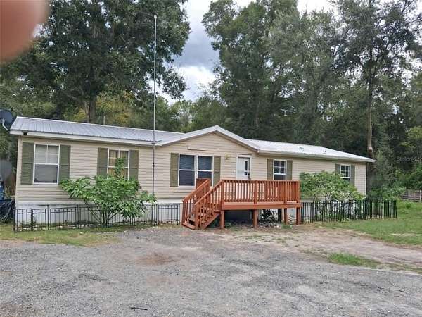 2 Acres of Land with Home for Sale in Old Town, Florida