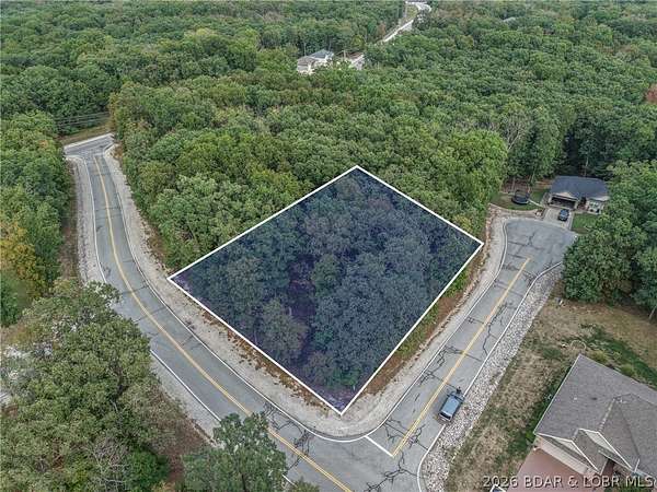 0.28 Acres of Residential Land for Sale in Village of Four Seasons, Missouri