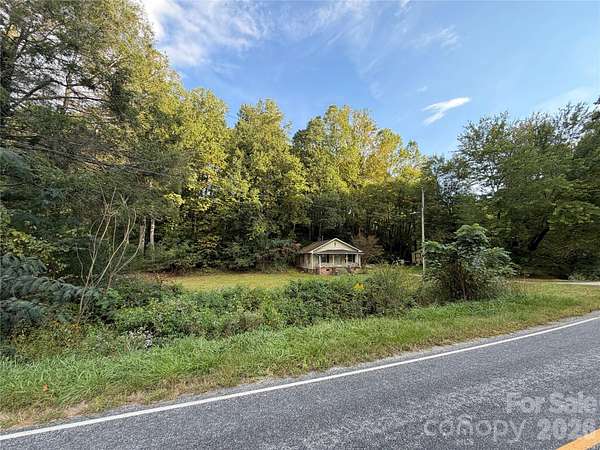 0.59 Acres of Residential Land for Sale in Saluda, North Carolina