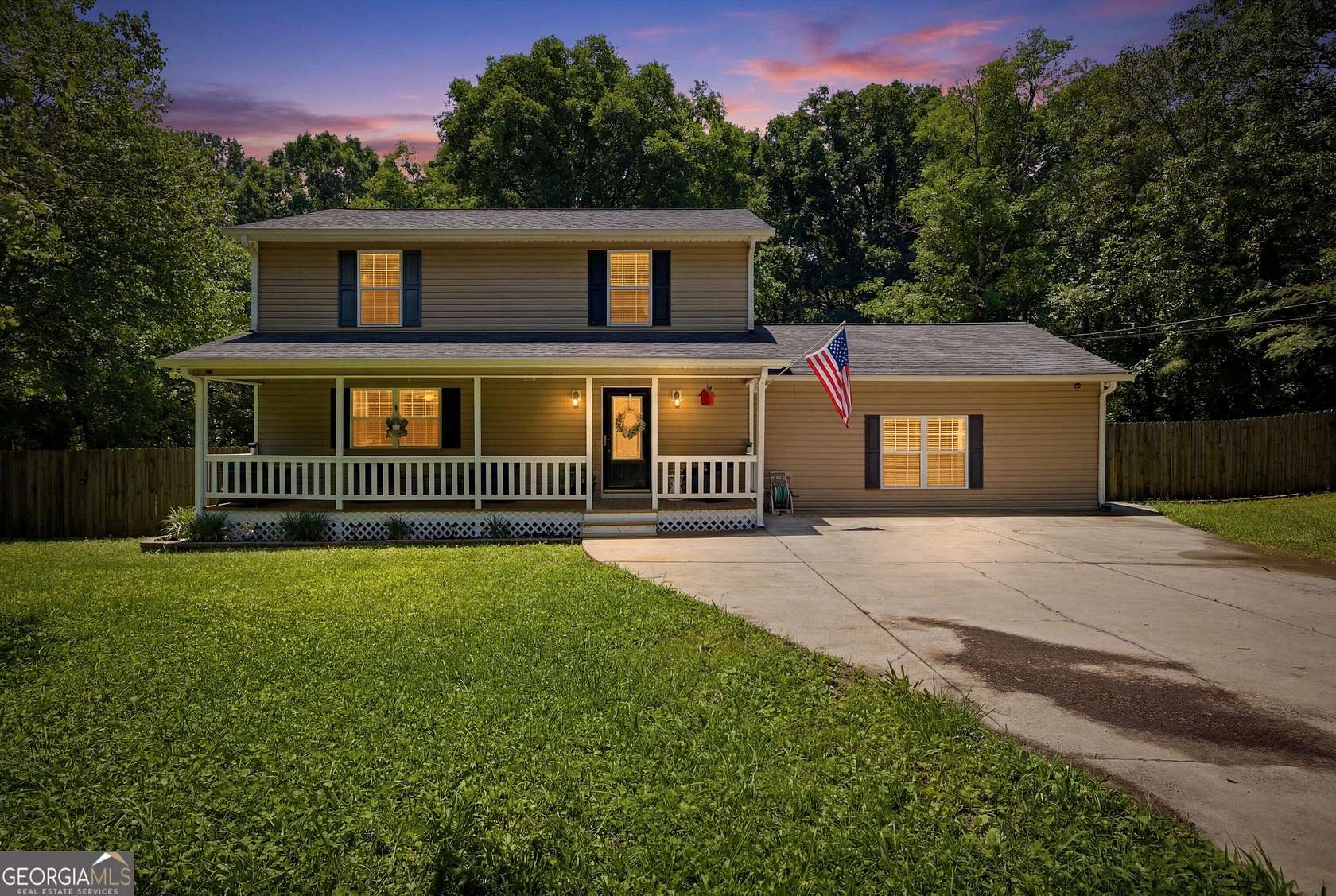 98 Acres of Land with Home for Lease in Chickamauga, Georgia